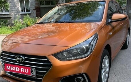 Hyundai Solaris II рестайлинг, 2017 год, 1 100 000 рублей, 1 фотография