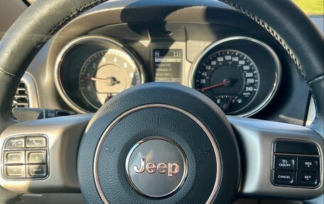 Jeep Grand Cherokee, 2012 год, 2 400 000 рублей, 10 фотография
