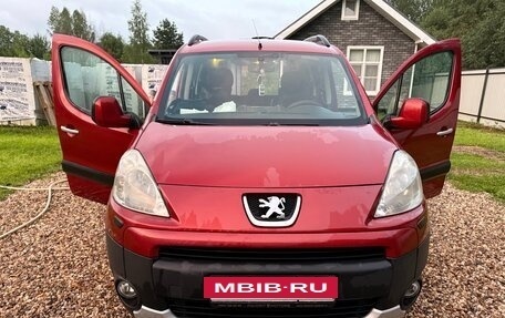 Peugeot Partner II рестайлинг 2, 2010 год, 670 000 рублей, 17 фотография