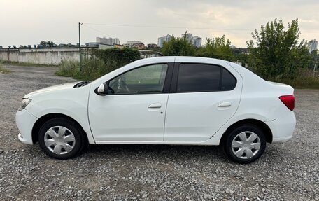 Renault Logan II, 2015 год, 420 000 рублей, 2 фотография