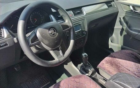 Skoda Rapid I, 2014 год, 830 000 рублей, 4 фотография