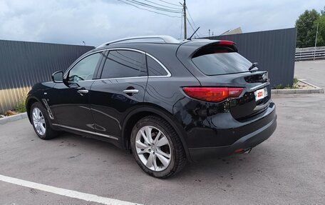 Infiniti QX70, 2015 год, 2 350 000 рублей, 5 фотография