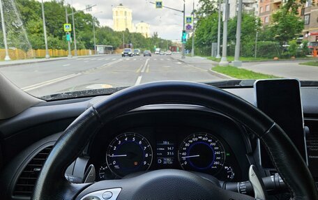Infiniti QX70, 2015 год, 2 350 000 рублей, 14 фотография
