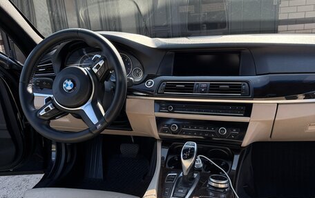 BMW 5 серия, 2010 год, 1 750 000 рублей, 26 фотография