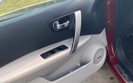 Nissan Qashqai, 2010 год, 900 000 рублей, 13 фотография
