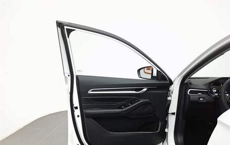 Geely Emgrand, 2025 год, 1 485 000 рублей, 8 фотография