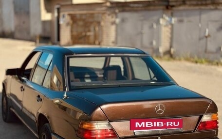 Mercedes-Benz W124, 1988 год, 235 000 рублей, 7 фотография