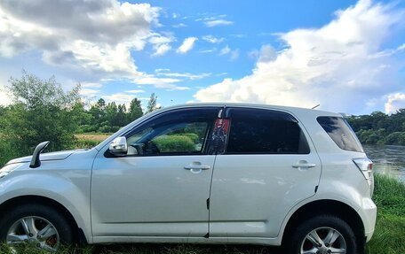 Toyota Rush II, 2011 год, 1 300 000 рублей, 4 фотография