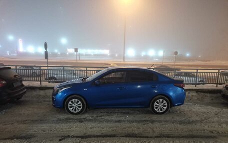 KIA Rio IV, 2017 год, 925 000 рублей, 1 фотография