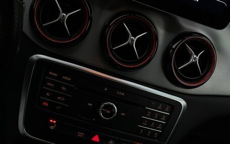 Mercedes-Benz CLA, 2015 год, 2 300 000 рублей, 23 фотография
