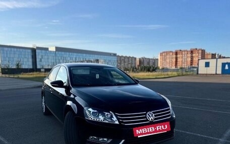 Volkswagen Passat B7, 2013 год, 1 050 000 рублей, 2 фотография