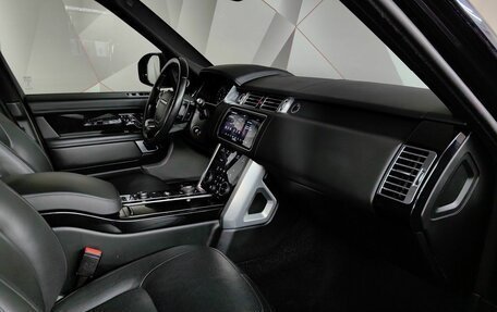 Land Rover Range Rover IV рестайлинг, 2019 год, 5 799 000 рублей, 8 фотография
