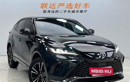 Toyota Venza, 2022 год, 2 654 700 рублей, 3 фотография