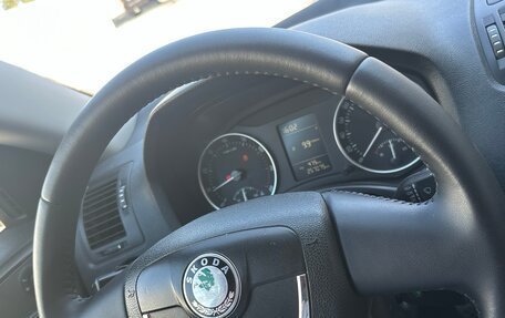 Skoda Octavia, 2011 год, 900 000 рублей, 11 фотография