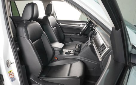 Volkswagen Teramont I, 2018 год, 3 399 000 рублей, 8 фотография