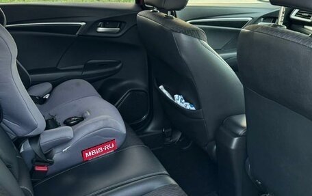 Honda Fit III, 2016 год, 1 025 000 рублей, 6 фотография