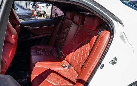 Toyota Camry, 2018 год, 2 310 000 рублей, 9 фотография