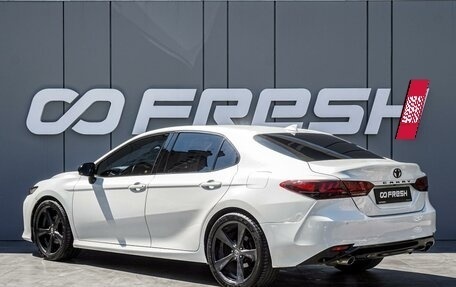 Toyota Camry, 2018 год, 2 310 000 рублей, 2 фотография