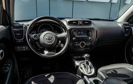 KIA Soul II рестайлинг, 2017 год, 1 390 000 рублей, 6 фотография