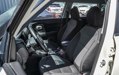 KIA Soul II рестайлинг, 2017 год, 1 390 000 рублей, 10 фотография