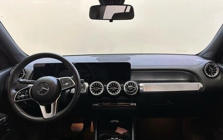 Mercedes-Benz GLB, 2022 год, 2 306 800 рублей, 7 фотография