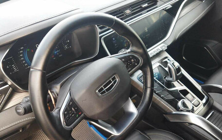 Geely Atlas, 2023 год, 1 550 000 рублей, 10 фотография