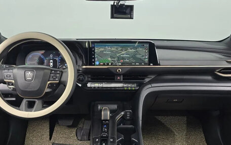 Toyota Crown, 2023 год, 4 550 596 рублей, 7 фотография