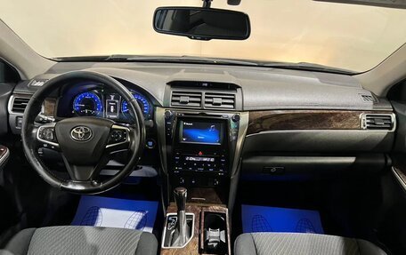 Toyota Camry, 2016 год, 2 100 000 рублей, 12 фотография