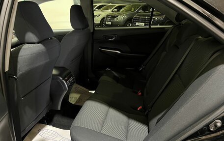Toyota Camry, 2016 год, 2 100 000 рублей, 15 фотография