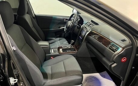 Toyota Camry, 2016 год, 2 100 000 рублей, 14 фотография