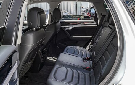 Volkswagen Touareg III, 2019 год, 4 280 000 рублей, 11 фотография