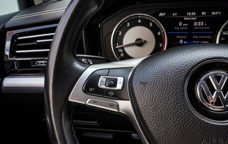 Volkswagen Touareg III, 2019 год, 4 280 000 рублей, 15 фотография