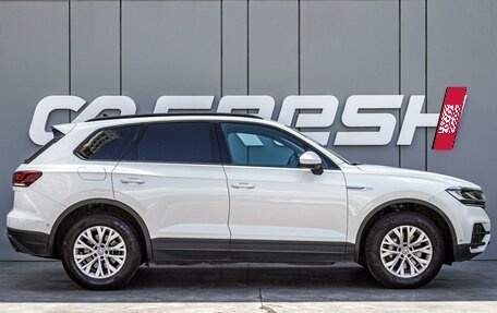 Volkswagen Touareg III, 2019 год, 4 280 000 рублей, 5 фотография