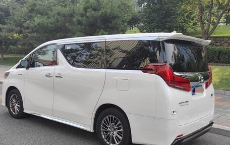 Toyota Alphard III, 2021 год, 5 250 000 рублей, 4 фотография