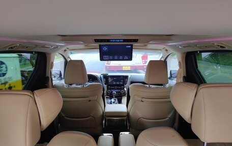 Toyota Alphard III, 2021 год, 5 250 000 рублей, 16 фотография