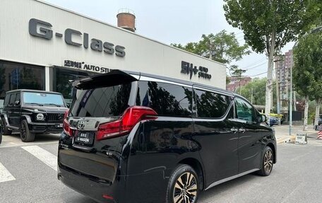 Toyota Alphard III, 2021 год, 5 200 000 рублей, 4 фотография