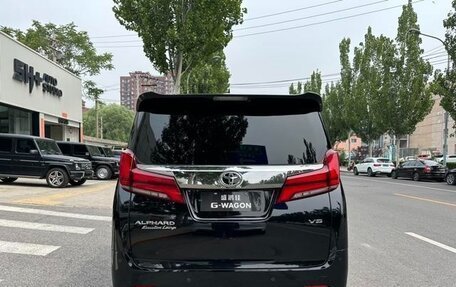 Toyota Alphard III, 2021 год, 5 200 000 рублей, 5 фотография