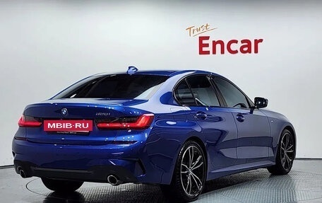 BMW 3 серия, 2022 год, 2 950 596 рублей, 4 фотография