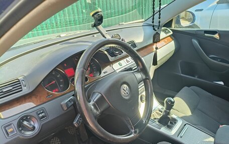 Volkswagen Passat B6, 2008 год, 800 000 рублей, 2 фотография