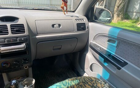 KIA Rio II, 2005 год, 135 000 рублей, 8 фотография