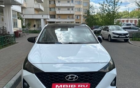Hyundai Solaris II рестайлинг, 2020 год, 1 250 000 рублей, 4 фотография