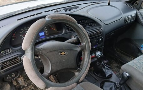 Chevrolet Niva I рестайлинг, 2004 год, 260 000 рублей, 2 фотография