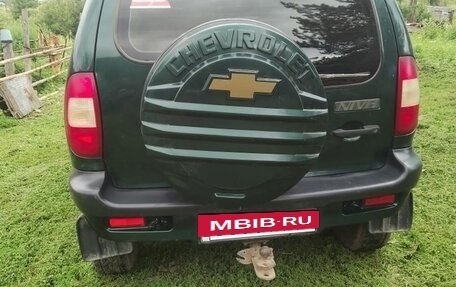 Chevrolet Niva I рестайлинг, 2004 год, 380 000 рублей, 3 фотография