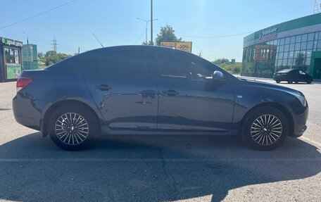 Chevrolet Cruze II, 2011 год, 800 000 рублей, 3 фотография