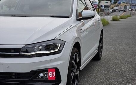 Volkswagen Polo VI (EU Market), 2021 год, 970 000 рублей, 3 фотография