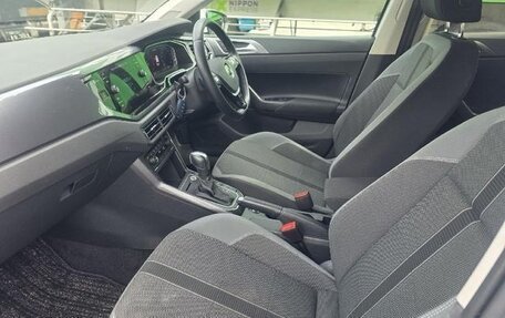 Volkswagen Polo VI (EU Market), 2021 год, 970 000 рублей, 13 фотография