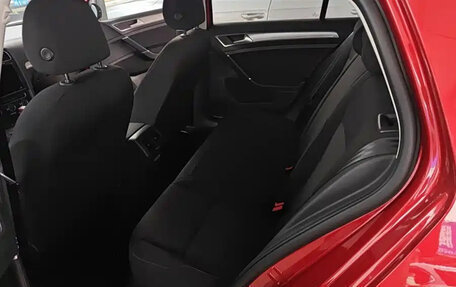 Volkswagen Golf VII, 2020 год, 1 300 000 рублей, 10 фотография