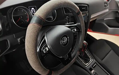 Volkswagen Golf VII, 2020 год, 1 300 000 рублей, 14 фотография