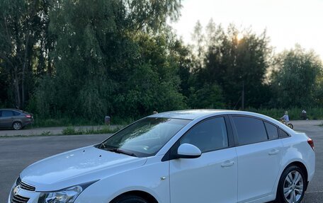 Chevrolet Cruze II, 2011 год, 780 000 рублей, 1 фотография