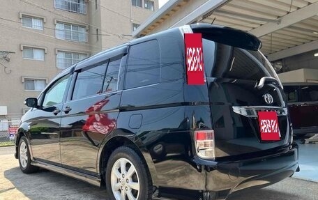 Toyota ISis I, 2012 год, 1 100 000 рублей, 7 фотография